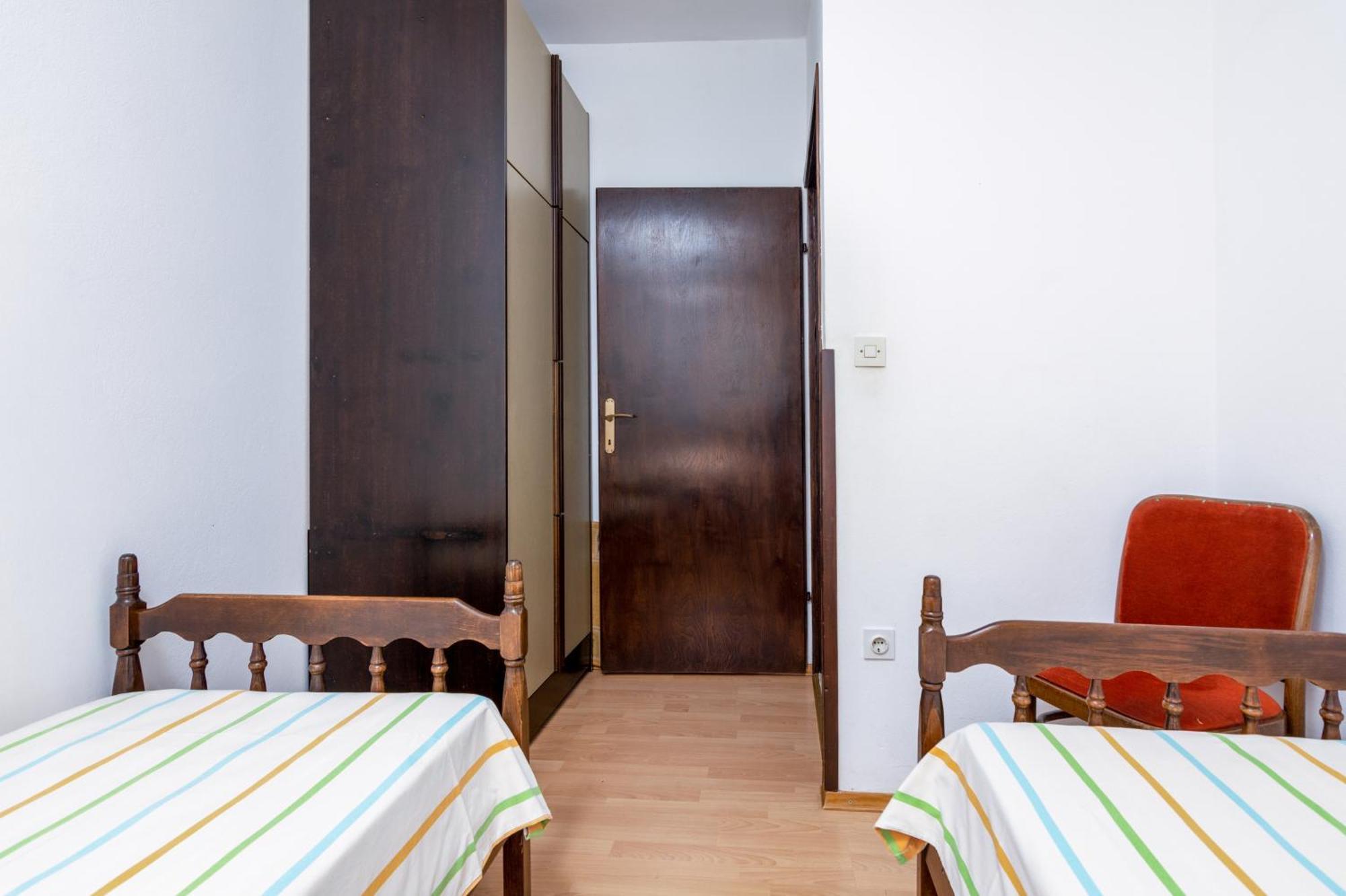 Apartments With A Parking Space Medulin - 7494 Chambre photo